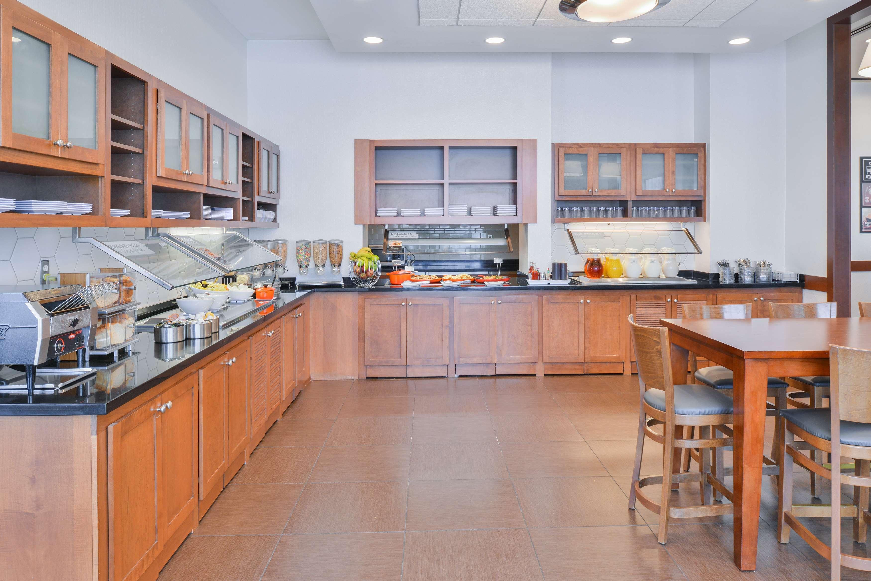 Hyatt Place Herndon Dulles Airport - East Ngoại thất bức ảnh